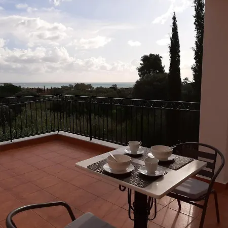 Rodanthy Iv Apartment