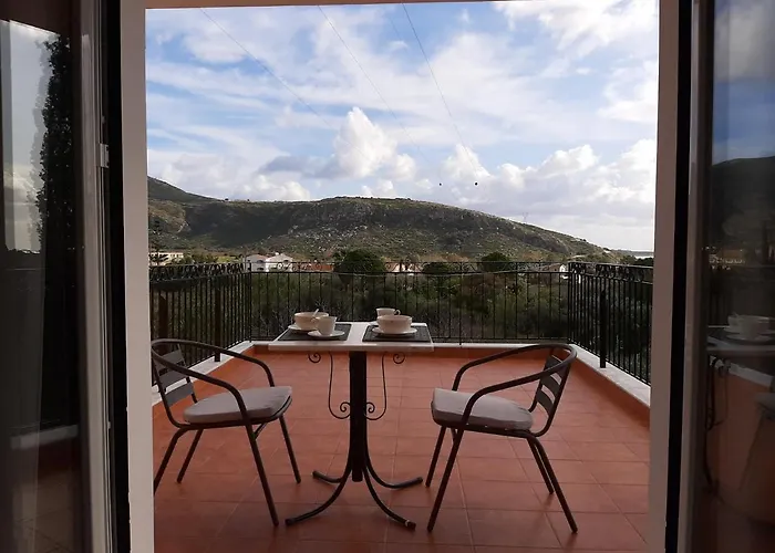 Rodanthy Iv Apartament